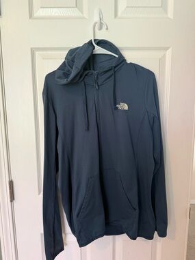 The North Face womens Navy Blue Lightweight Zip Hoodie